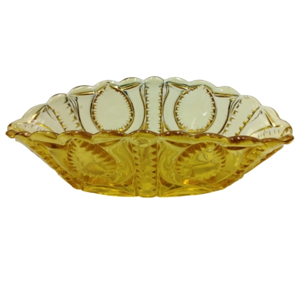 Other - 💥 $5 with any Purchase. Amber Glass Oval Shaped Dish, Fall Decor Accent